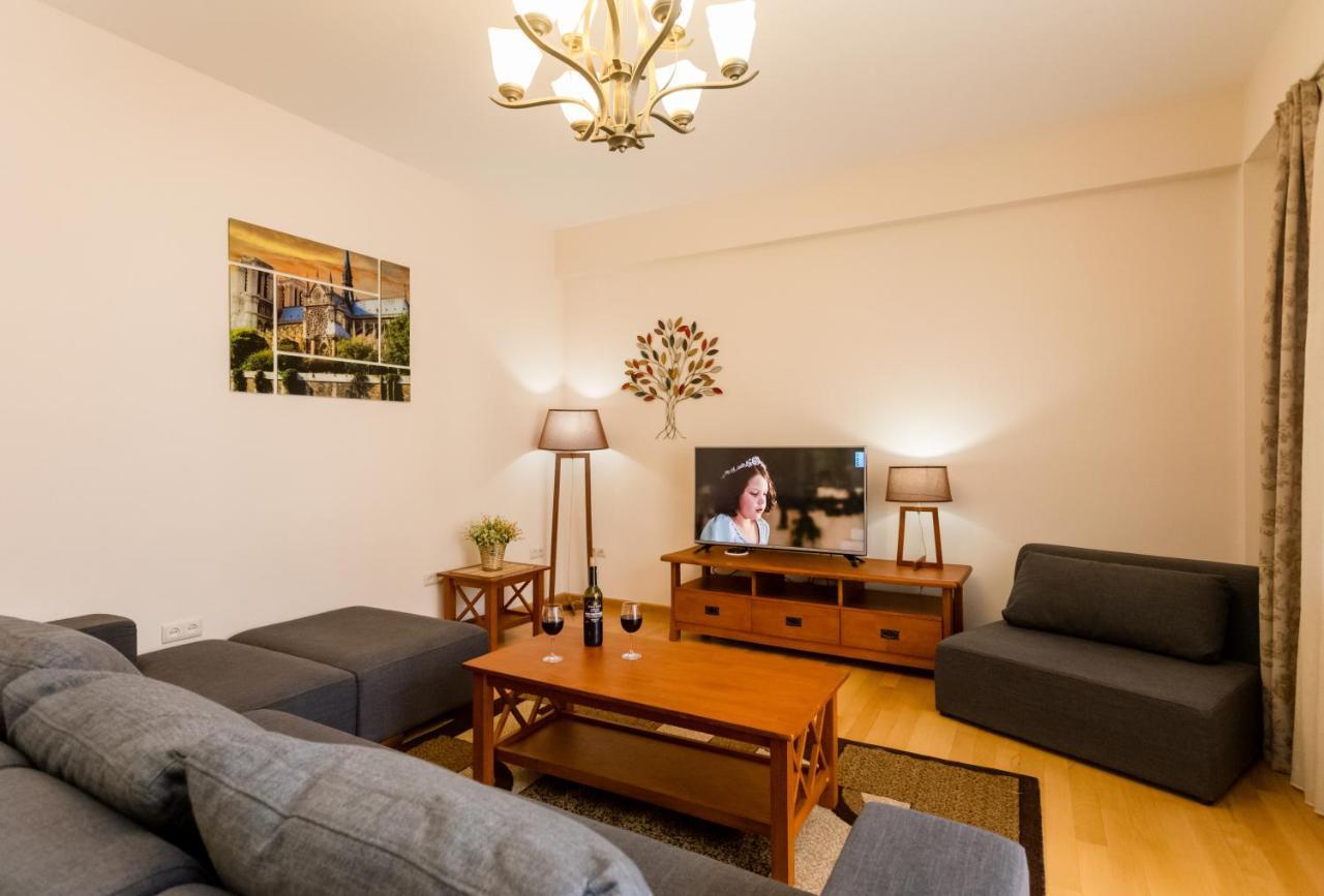 Apartment In The City Centre Ll Tbilisi Eksteriør billede